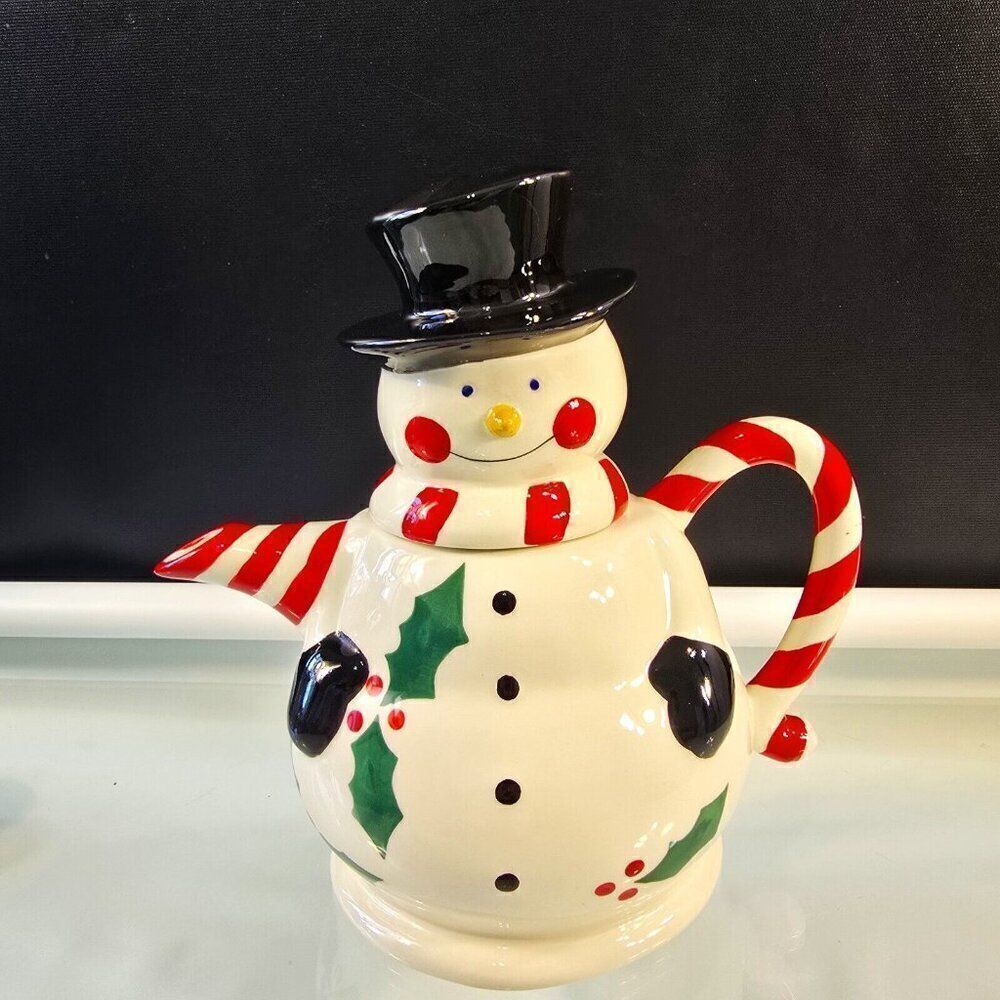 Snowman Teapot With Hat Lid Temptations Presentable Ovenware by Tara 48 oz